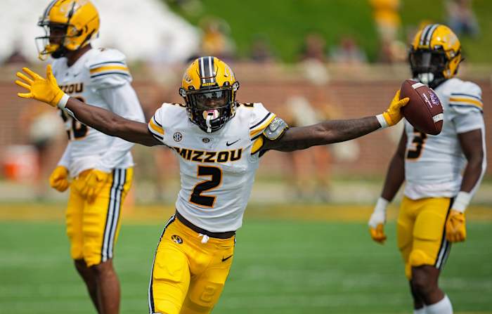 The Las Vegas Raiders could be impressed by Missouri cornerback Ennis Rakestraw Jr. in the 2024 NFL Draft.
